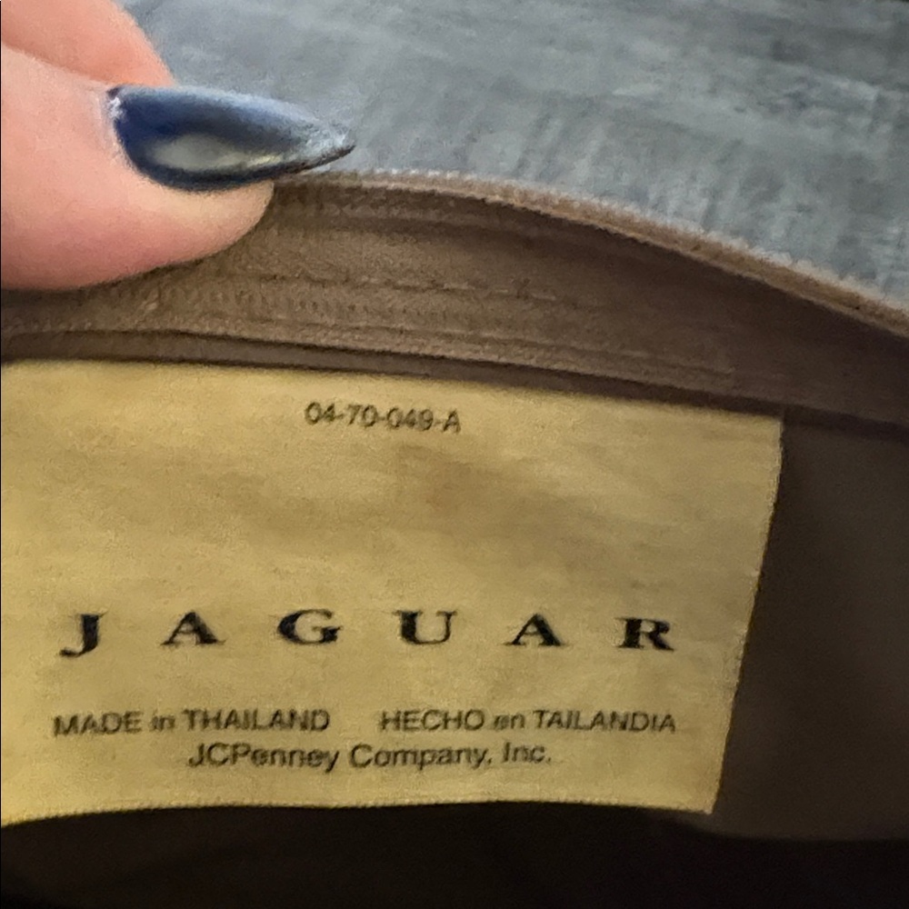 3 piece vintage Jaguar luggage set - Picture 9 of 15